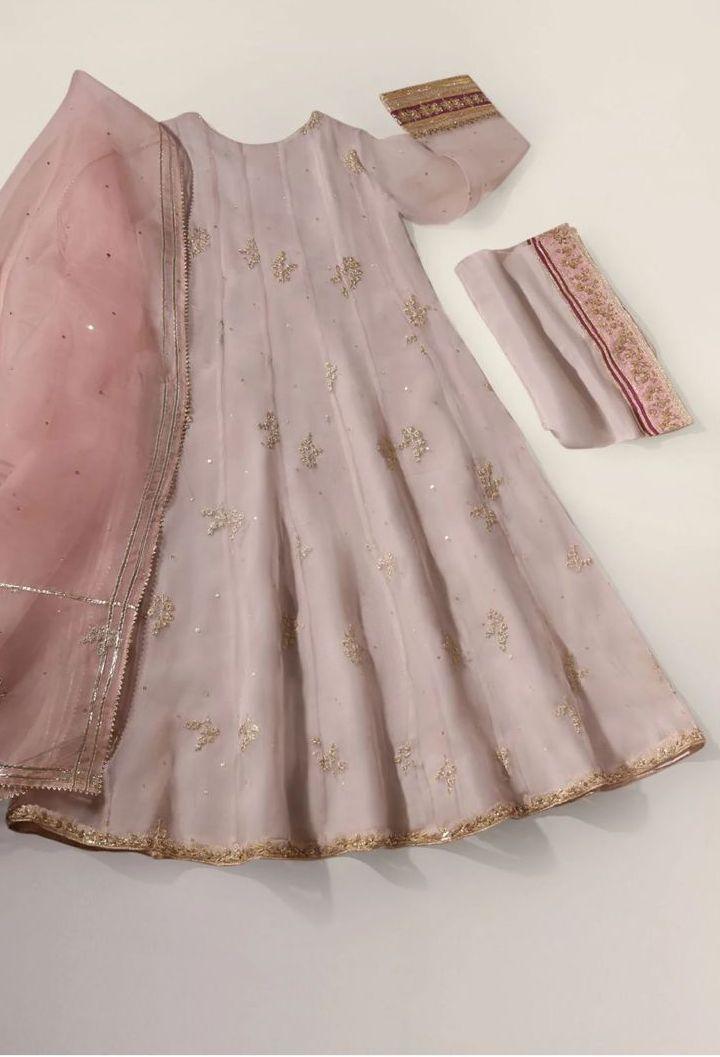 Agha Noor Organza Suit - Yumnaz